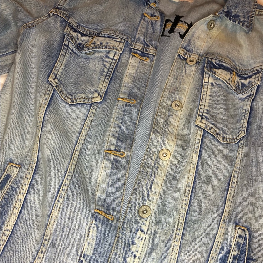 Jean Jacket - Picture 4 of 4